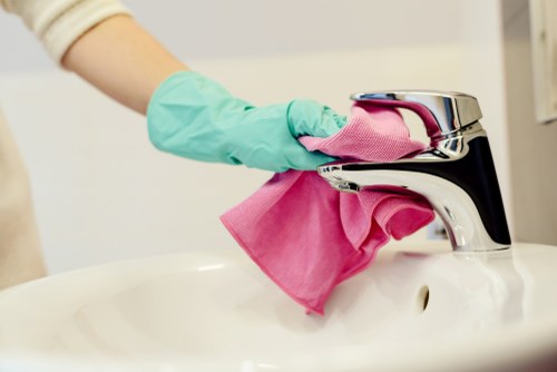 Professional Clapham carpet cleaners restoring a living room carpet