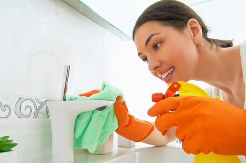 Curtain cleaning equipment used for home fabric care
